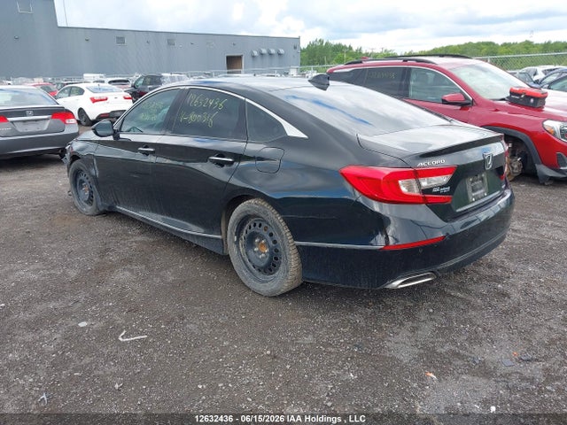 1HGCV1F95JA800316 Honda Accord Touring
