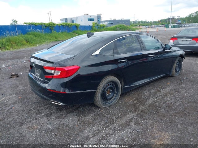 1HGCV1F95JA800316 Honda Accord Touring