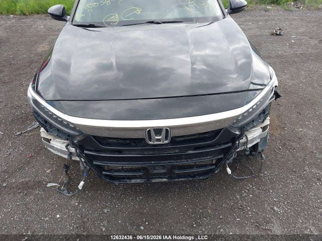 1HGCV1F95JA800316 Honda Accord Touring