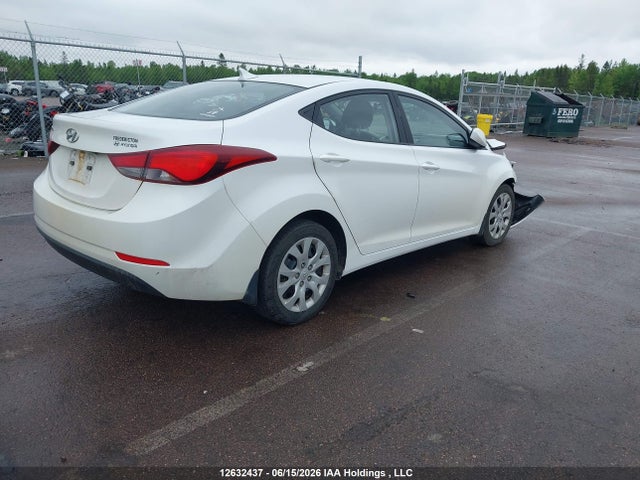 Hyundai ELANTRA GL 2015 5NPDH4AE9FH641039 Image 4