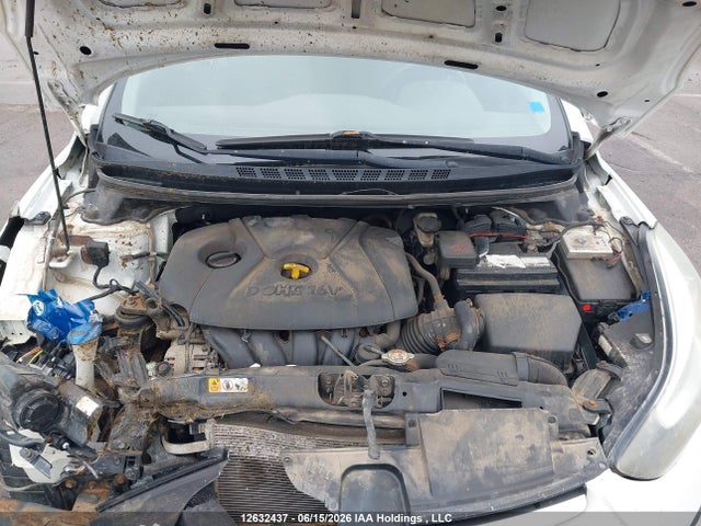 Hyundai ELANTRA GL 2015 5NPDH4AE9FH641039 Image 9