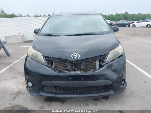 Aukcja sprzedaży 2011 Toyota Sienna Se 8 Passenger, vin: 5TDXK3DC4BS168075, numer aukcji: 12632444
