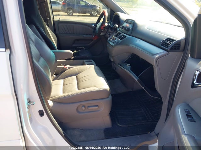 12632485 :رقم المزاد ، 5FNRL38608B503310 vin ، 2008 Honda Odyssey Ex-l مزاد بيع
