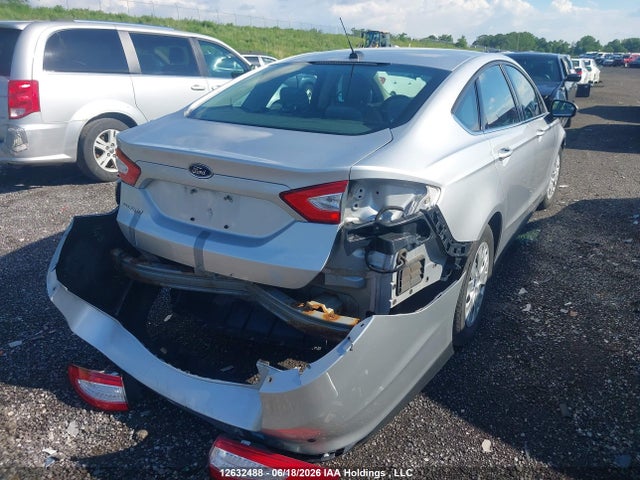 Ford FUSION S 2014 3FA6P0G74ER384189 Image 4