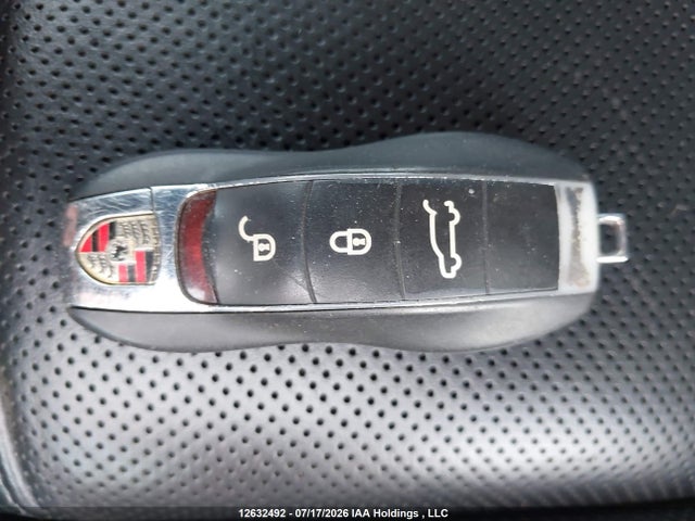 Продаж на аукціоні авто 2015 Porsche Cayenne, vin: WP1AF2A20FLA36307, номер лоту: 12632492