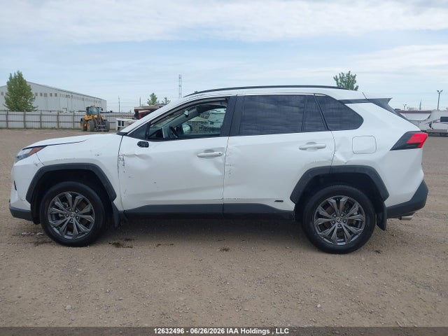 Продаж на аукціоні авто 2024 Toyota Rav4 Xle/woodland Edition, vin: 2T3RWRFV0RW194227, номер лоту: 12632496