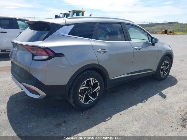 KIA Sportage Lx 2023 KNDPU3AF3P7181037 Image 4