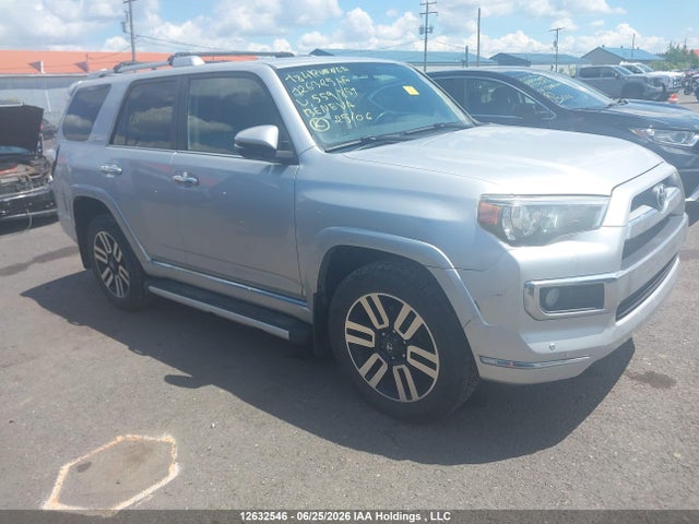 Toyota 4RUNNER SR5 2018 JTEBU5JR4J5559851 Image 1