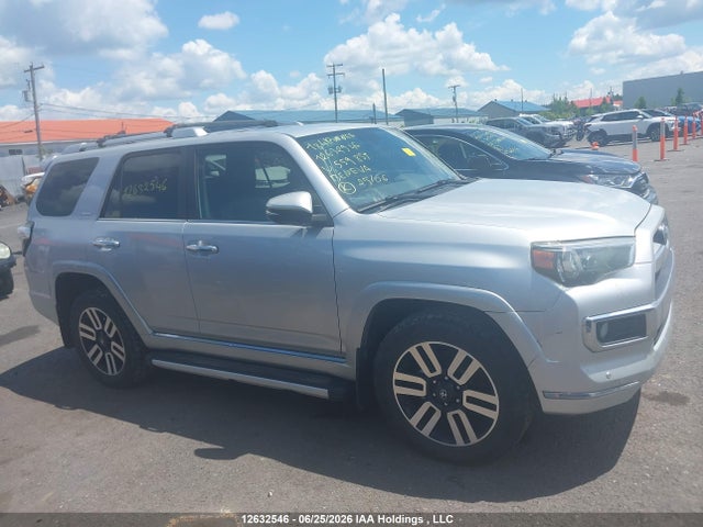 Toyota 4RUNNER SR5 2018 JTEBU5JR4J5559851 Image 13