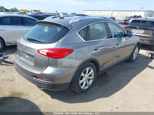 12632548 :رقم المزاد ، JN1AJ0HR6AM751024 vin ، 2010 Infiniti Ex35 Journey مزاد بيع