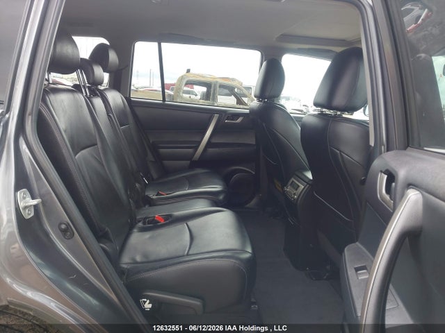 Aukcja sprzedaży 2013 Toyota Highlander V6, vin: 5TDBK3EH3DS252640, numer aukcji: 12632551
