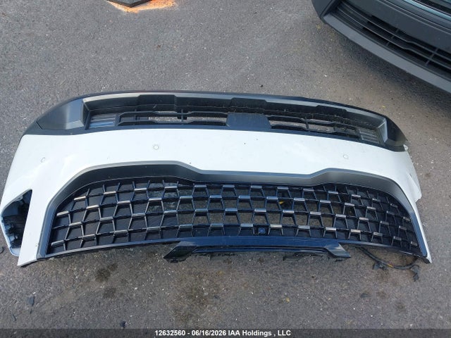 2026 Kia Carnival Hev Sx/sx+ მანქანა იყიდება აუქციონზე, vin: KNDNE5KA7T6115352, აუქციონის ნომერი: 12632560