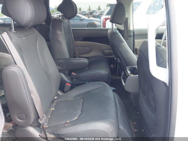 2026 Kia Carnival Hev Sx/sx+ მანქანა იყიდება აუქციონზე, vin: KNDNE5KA7T6115352, აუქციონის ნომერი: 12632560