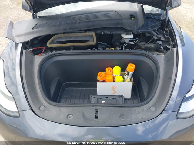 Продаж на аукціоні авто 2021 Tesla Model Y, vin: 5YJYGDEDXMF113754, номер лоту: 12632563