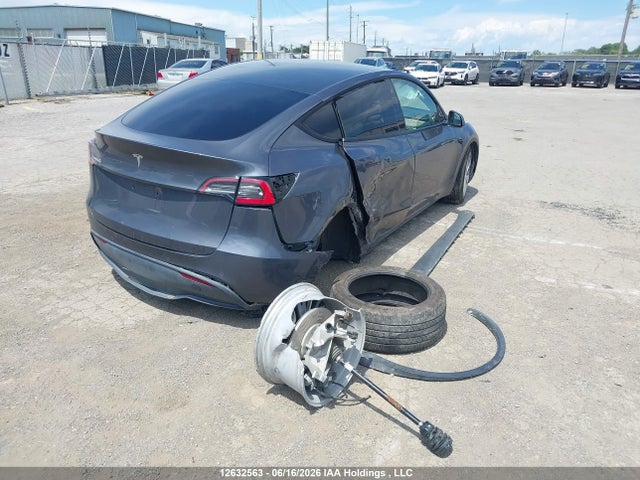 Продаж на аукціоні авто 2021 Tesla Model Y, vin: 5YJYGDEDXMF113754, номер лоту: 12632563