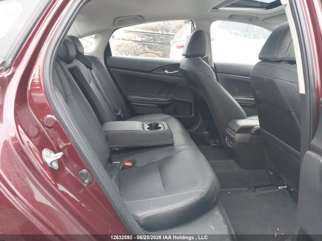 2019 Honda Insight Touring მანქანა იყიდება აუქციონზე, vin: 19XZE4F72KE400088, აუქციონის ნომერი: 12632592
