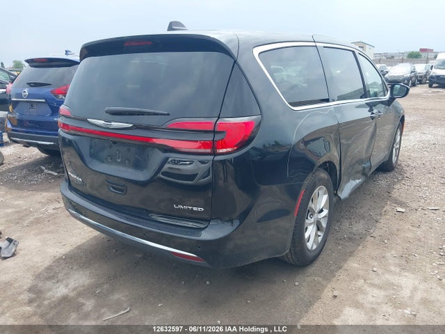 Chrysler Pacifica Limited 2026 2C4RC1GG8TR279120 Image 4