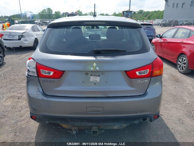 Продажа на аукционе авто 2016 Mitsubishi Rvr Se/es, vin: JA4AH3AU0GZ609265, номер лота: 12632601