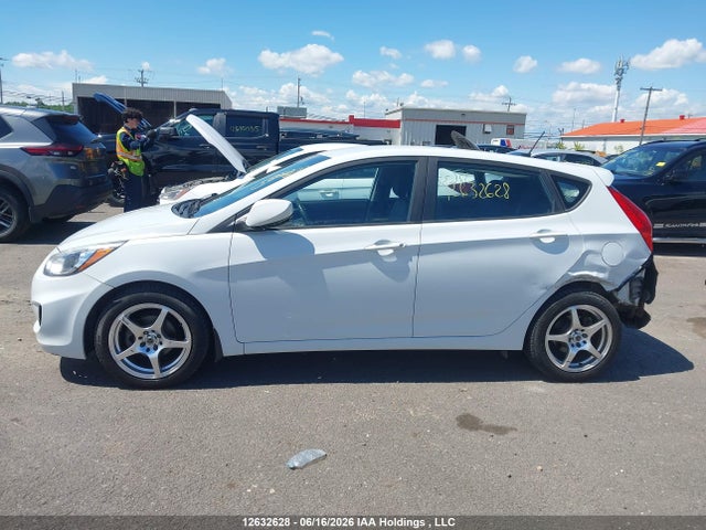 Hyundai Accent 2017 KMHCT5AE1HU371566 Image 14