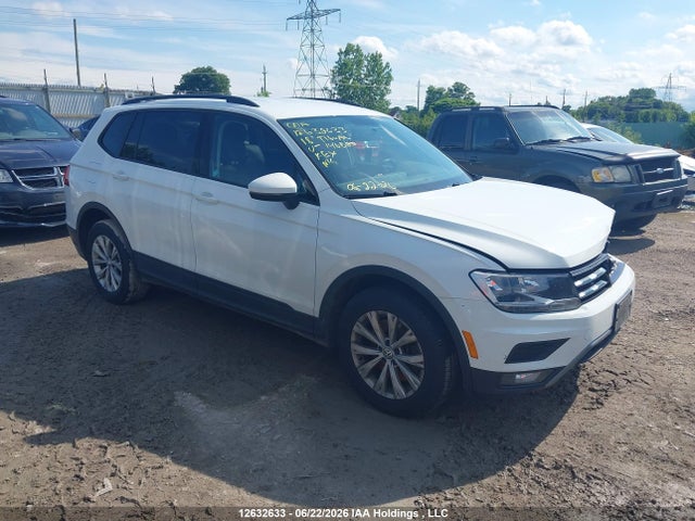 Volkswagen Tiguan Trendline 2018 3VV0B7AX3JM146889 main image