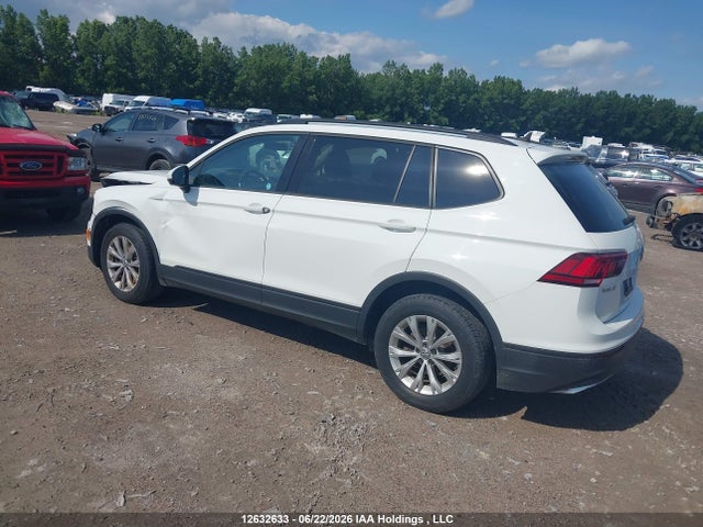 3VV0B7AX3JM146889 Volkswagen Tiguan Trendline