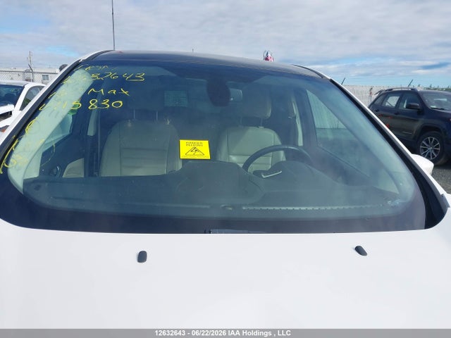 Ford C-max Energi Sel 2016 1FADP5CU1GL115830 Image 16