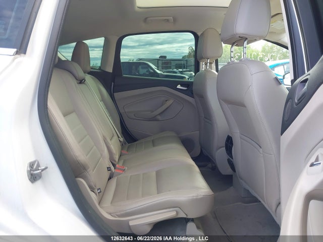 Ford C-max Energi Sel 2016 1FADP5CU1GL115830 Image 8