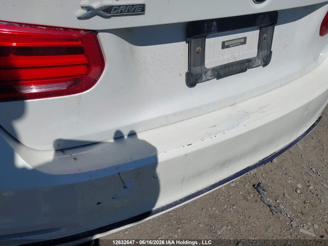 BMW 320i Xdrive 2016 WBA8A3C59GK690061 Image 12