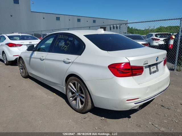 BMW 320i Xdrive 2016 WBA8A3C59GK690061 Image 3