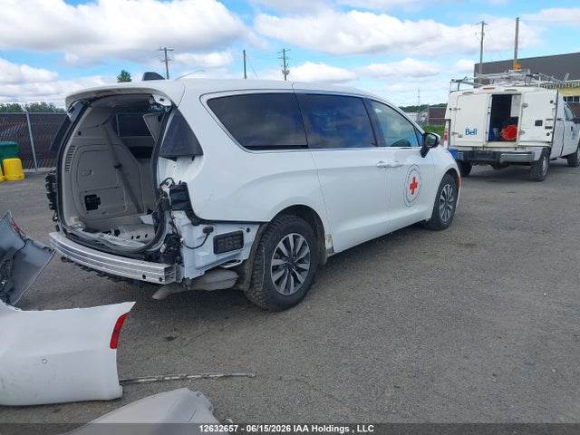 Chrysler Pacifica Hybrid Touring L 2023 2C4RC1L79PR562931 Image 4