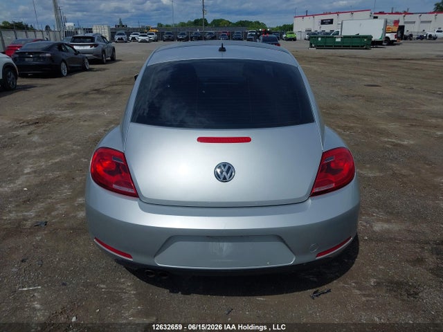 Продажа на аукционе авто 2013 Volkswagen Beetle, vin: 3VWJX7AT6DM670556, номер лота: 12632659
