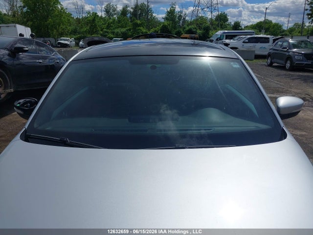 Продажа на аукционе авто 2013 Volkswagen Beetle, vin: 3VWJX7AT6DM670556, номер лота: 12632659