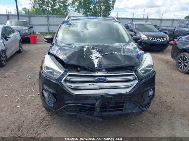 12632666 :رقم المزاد ، 1FMCU9J96HUA96185 vin ، 2017 Ford Escape Titanium مزاد بيع