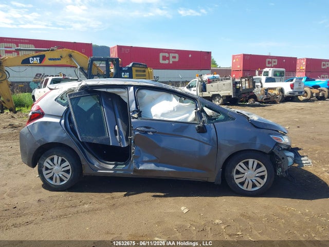 2017 Honda Fit Lx მანქანა იყიდება აუქციონზე, vin: 3HGGK5H55HM102894, აუქციონის ნომერი: 12632675