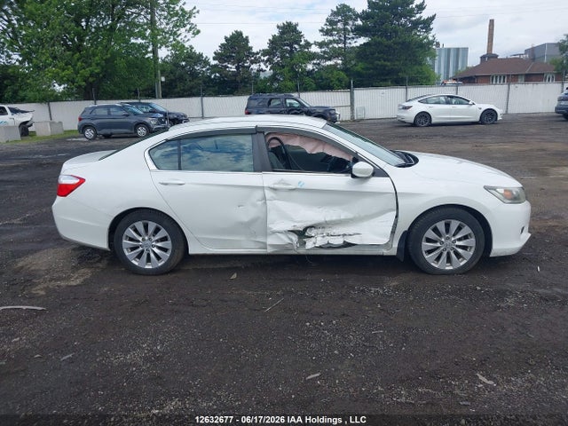 Продажа на аукционе авто 2013 Honda Accord Lx, vin: 1HGCR2F38DA807965, номер лота: 12632677