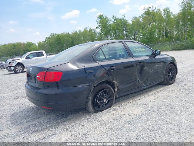 2013 Volkswagen Jetta 2.0l Trendline/2.0l Trendline+ მანქანა იყიდება აუქციონზე, vin: 3VW1K7AJ2DM446990, აუქციონის ნომერი: 12632685