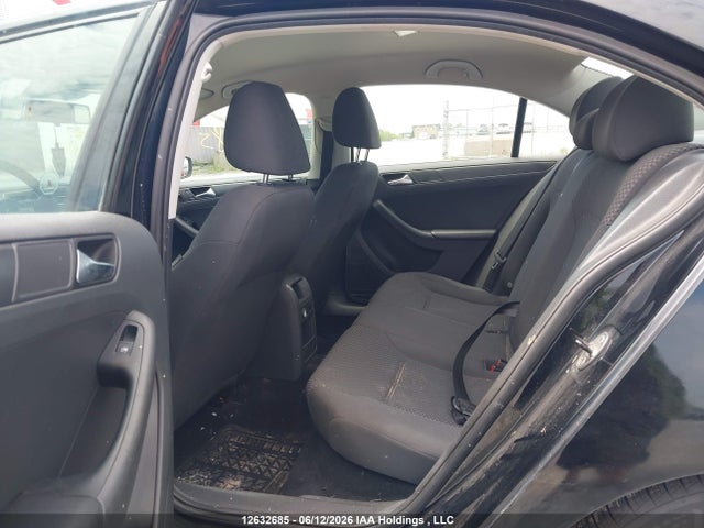 2013 Volkswagen Jetta 2.0l Trendline/2.0l Trendline+ მანქანა იყიდება აუქციონზე, vin: 3VW1K7AJ2DM446990, აუქციონის ნომერი: 12632685