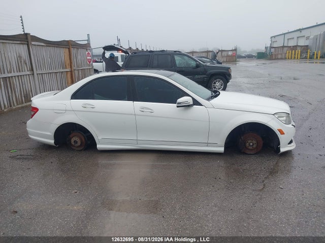 12632695 :رقم المزاد ، WDDGF8HB6AF363215 vin ، 2010 Mercedes-benz C 350 4matic مزاد بيع