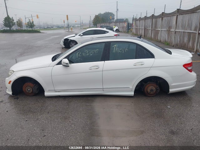 12632695 :رقم المزاد ، WDDGF8HB6AF363215 vin ، 2010 Mercedes-benz C 350 4matic مزاد بيع