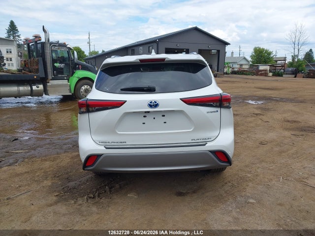 2023 Toyota Highlander Hybrid Limited მანქანა იყიდება აუქციონზე, vin: 5TDEBRCHXPS578667, აუქციონის ნომერი: 12632728