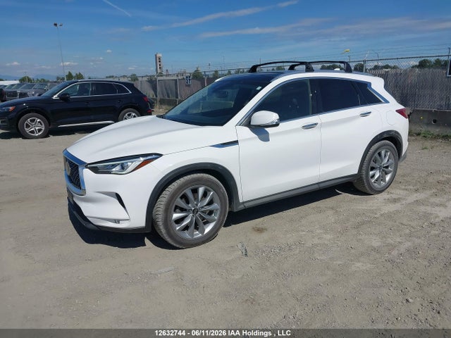 Infiniti Qx50 Luxe 2021 3PCAJ5BB7MF123654 Image 2