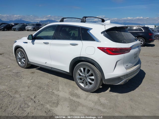 Infiniti Qx50 Luxe 2021 3PCAJ5BB7MF123654 Image 3