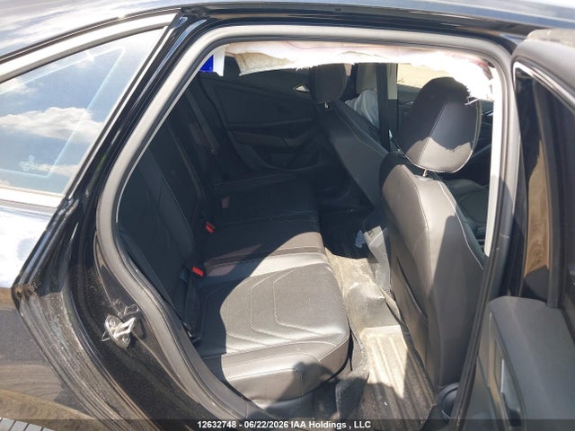3VWGM7BU3RM008144 Volkswagen Jetta Highline