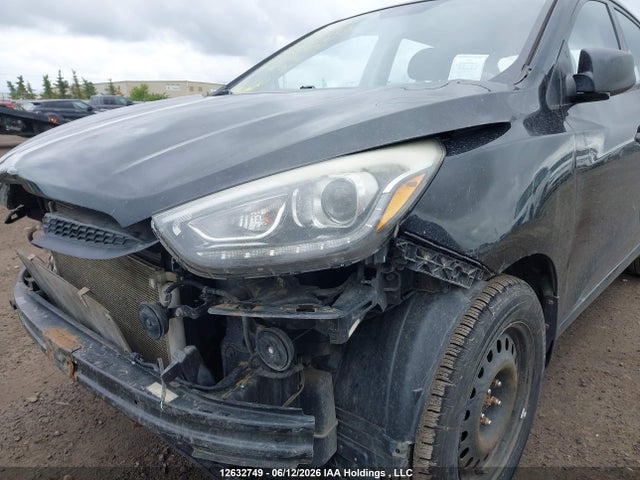 12632749 :رقم المزاد ، KM8JT3AF1FU033294 vin ، 2015 Hyundai Tucson Gls مزاد بيع