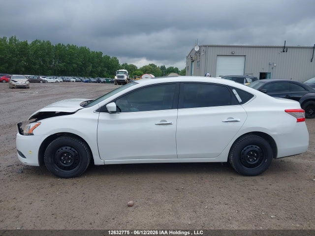 2014 Nissan Sentra 1.8 S/1.8 Sl/1.8 Sr/1.8 Sv მანქანა იყიდება აუქციონზე, vin: 3N1AB7AP5EL692322, აუქციონის ნომერი: 12632775