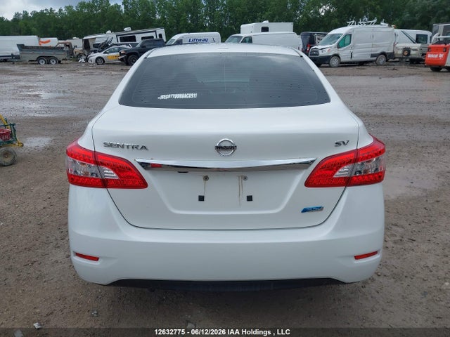2014 Nissan Sentra 1.8 S/1.8 Sl/1.8 Sr/1.8 Sv მანქანა იყიდება აუქციონზე, vin: 3N1AB7AP5EL692322, აუქციონის ნომერი: 12632775