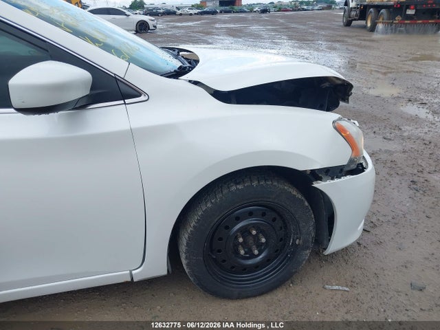 2014 Nissan Sentra 1.8 S/1.8 Sl/1.8 Sr/1.8 Sv მანქანა იყიდება აუქციონზე, vin: 3N1AB7AP5EL692322, აუქციონის ნომერი: 12632775