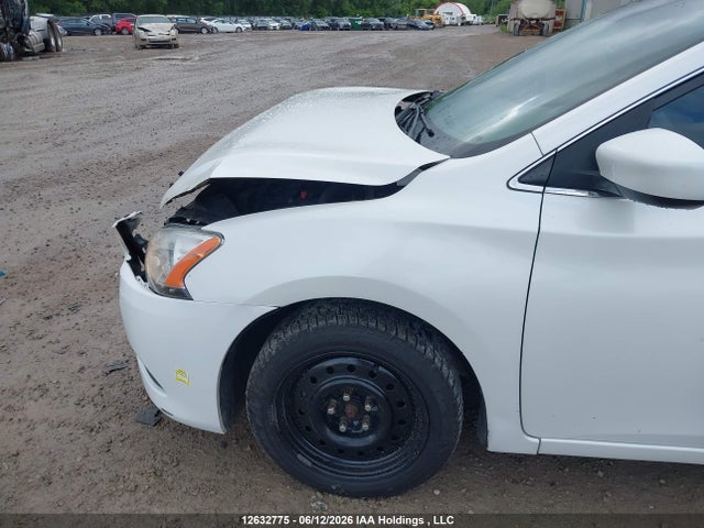 2014 Nissan Sentra 1.8 S/1.8 Sl/1.8 Sr/1.8 Sv მანქანა იყიდება აუქციონზე, vin: 3N1AB7AP5EL692322, აუქციონის ნომერი: 12632775