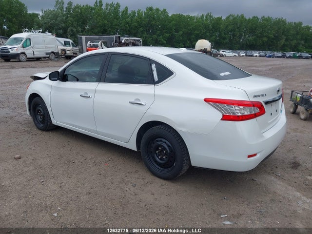 2014 Nissan Sentra 1.8 S/1.8 Sl/1.8 Sr/1.8 Sv მანქანა იყიდება აუქციონზე, vin: 3N1AB7AP5EL692322, აუქციონის ნომერი: 12632775