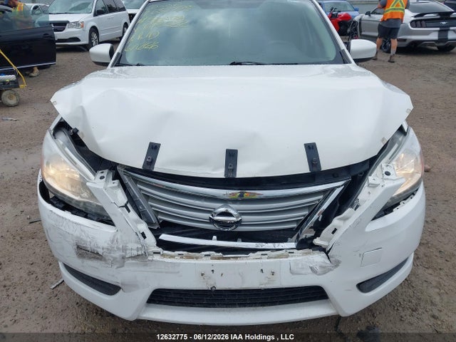 2014 Nissan Sentra 1.8 S/1.8 Sl/1.8 Sr/1.8 Sv მანქანა იყიდება აუქციონზე, vin: 3N1AB7AP5EL692322, აუქციონის ნომერი: 12632775